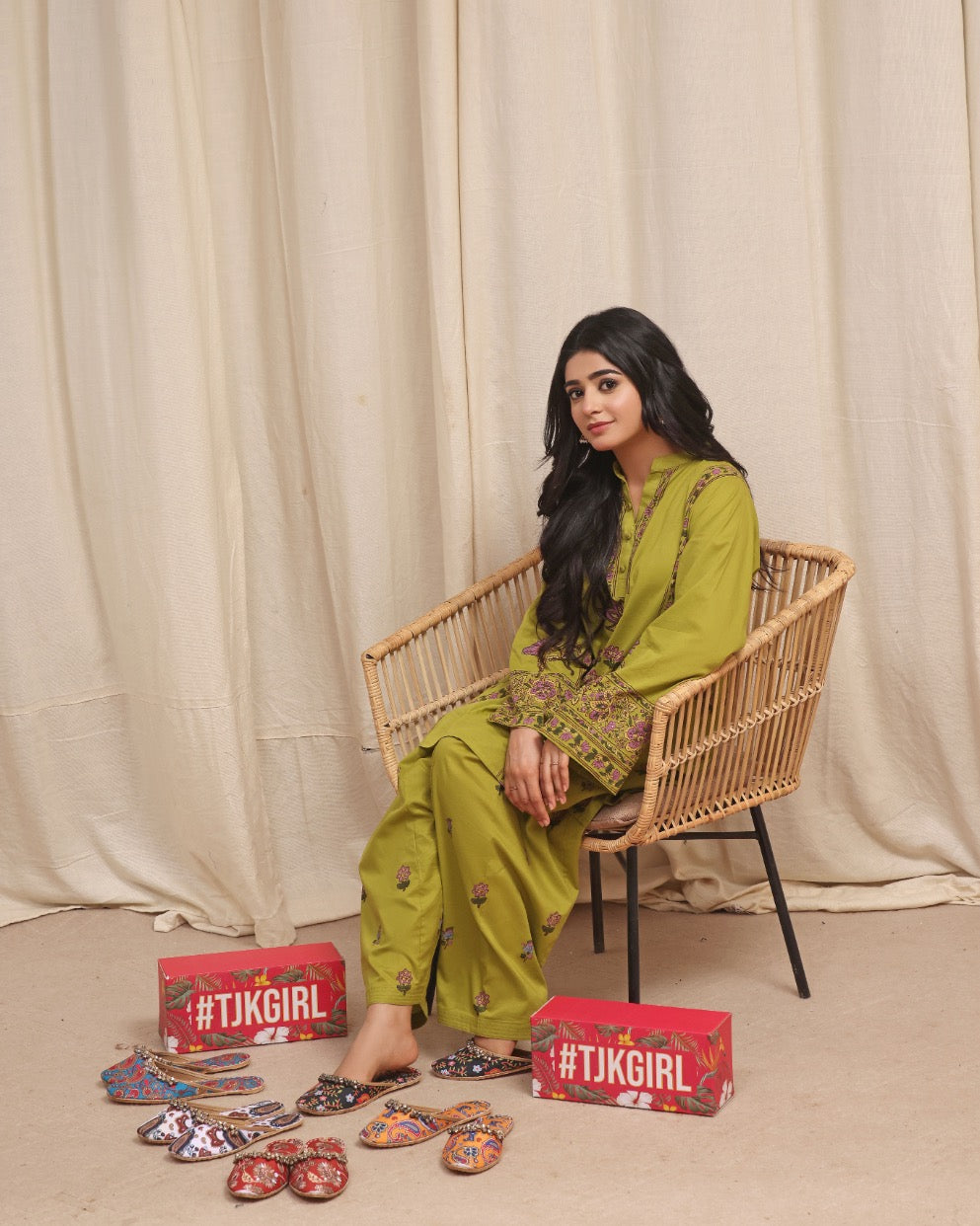 CC9846FB-FD31-4BE8-AC66-04BF2B580077