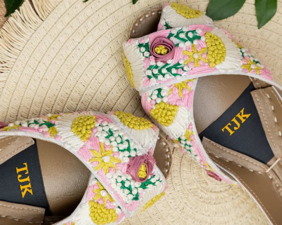 Spring Fiesta Khussa
