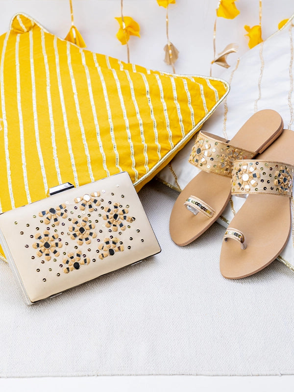 Alira Kolhapuri with Clutch