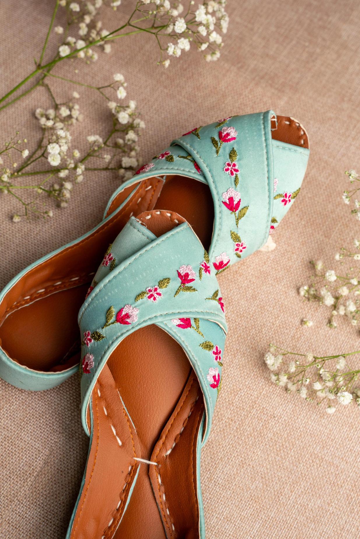Aqua Bloom
