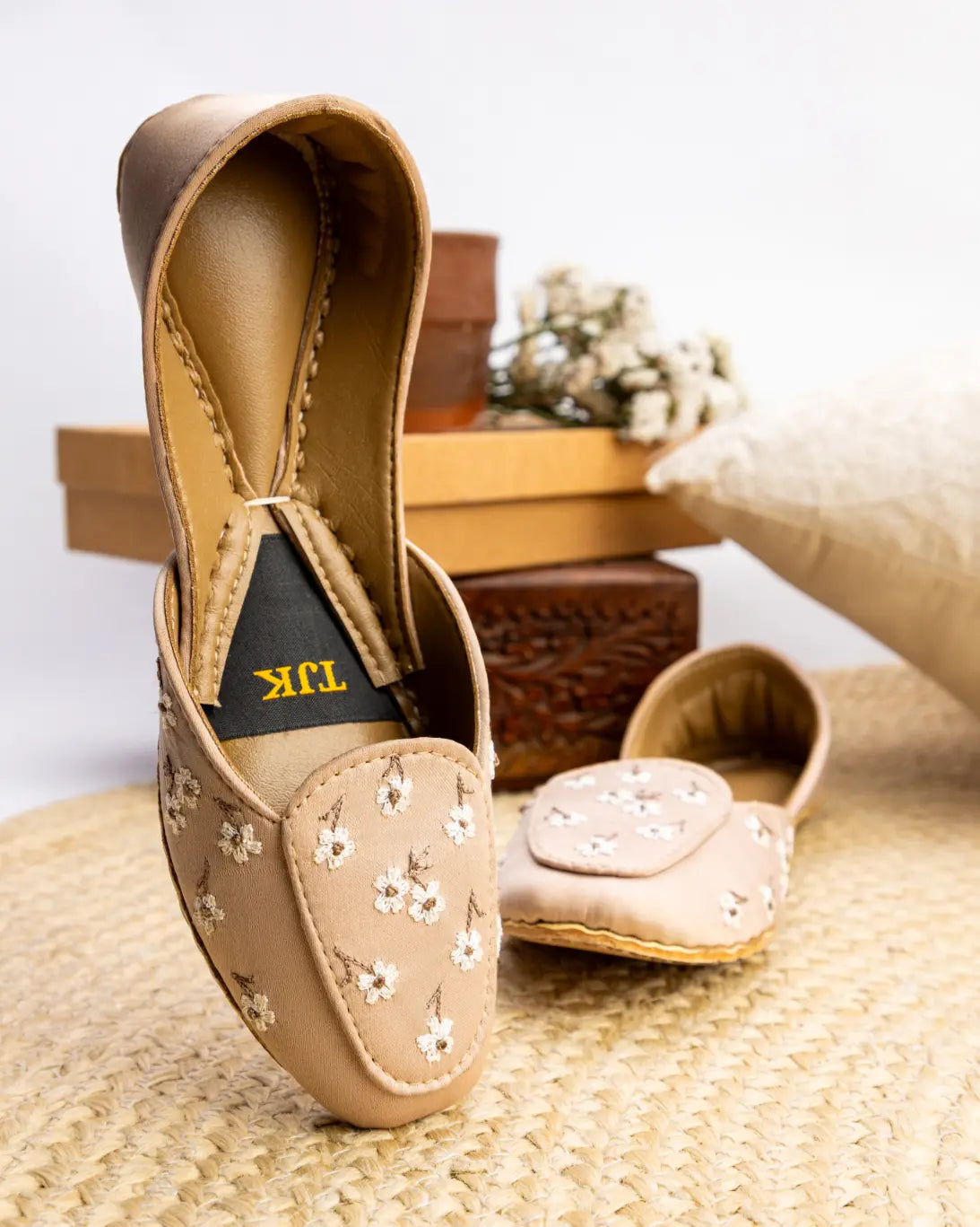 Ivory Bloom Loafer