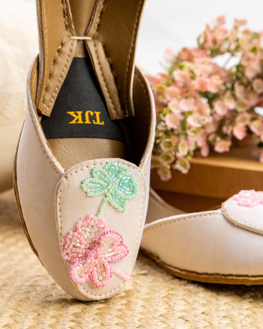 Floral Whisper Loafer (Offwhite)